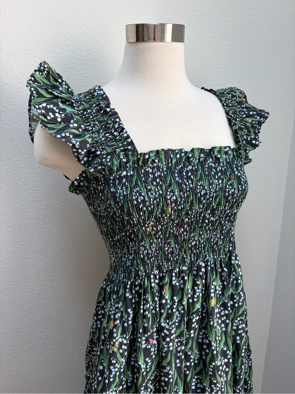 Hill House Home Ellie Nap Dress Lily Of The Valley Ruffle Fall Black Size Large - Picture 5 of 14